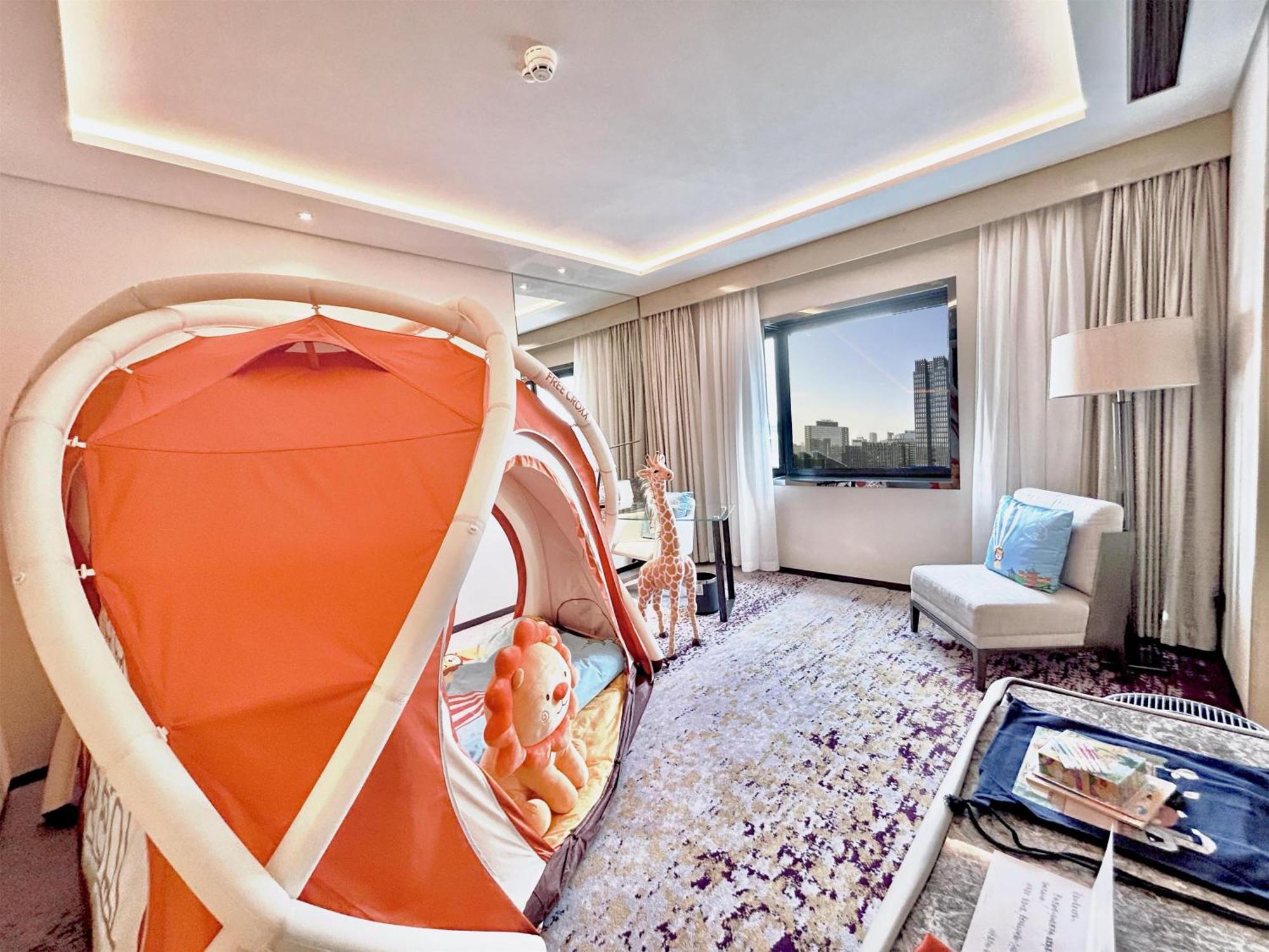 Kempinski Hotel Beijing Yansha Center Екстер'єр фото